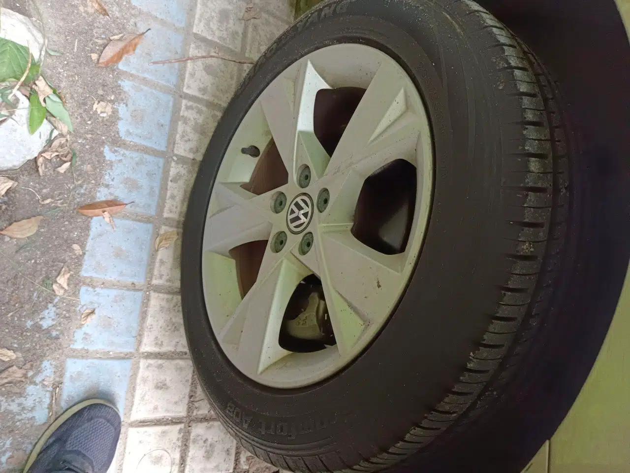 Volkswagen Bora 2013 1.6L Manual Comfort Model — миниатюра 8