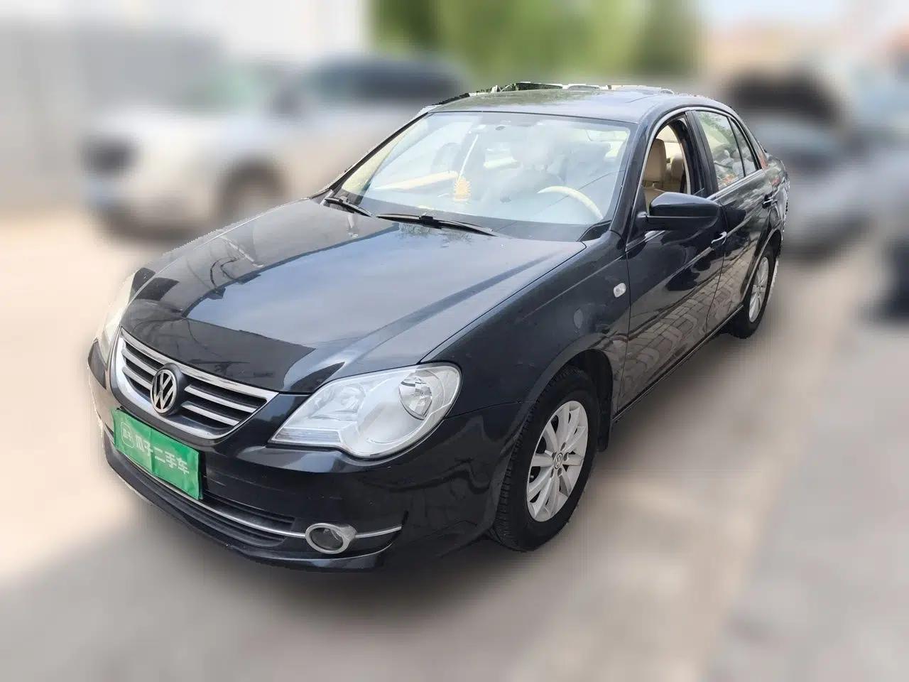 Volkswagen Bora 2012 1.6L Automatic Comfort Edition — миниатюра 1