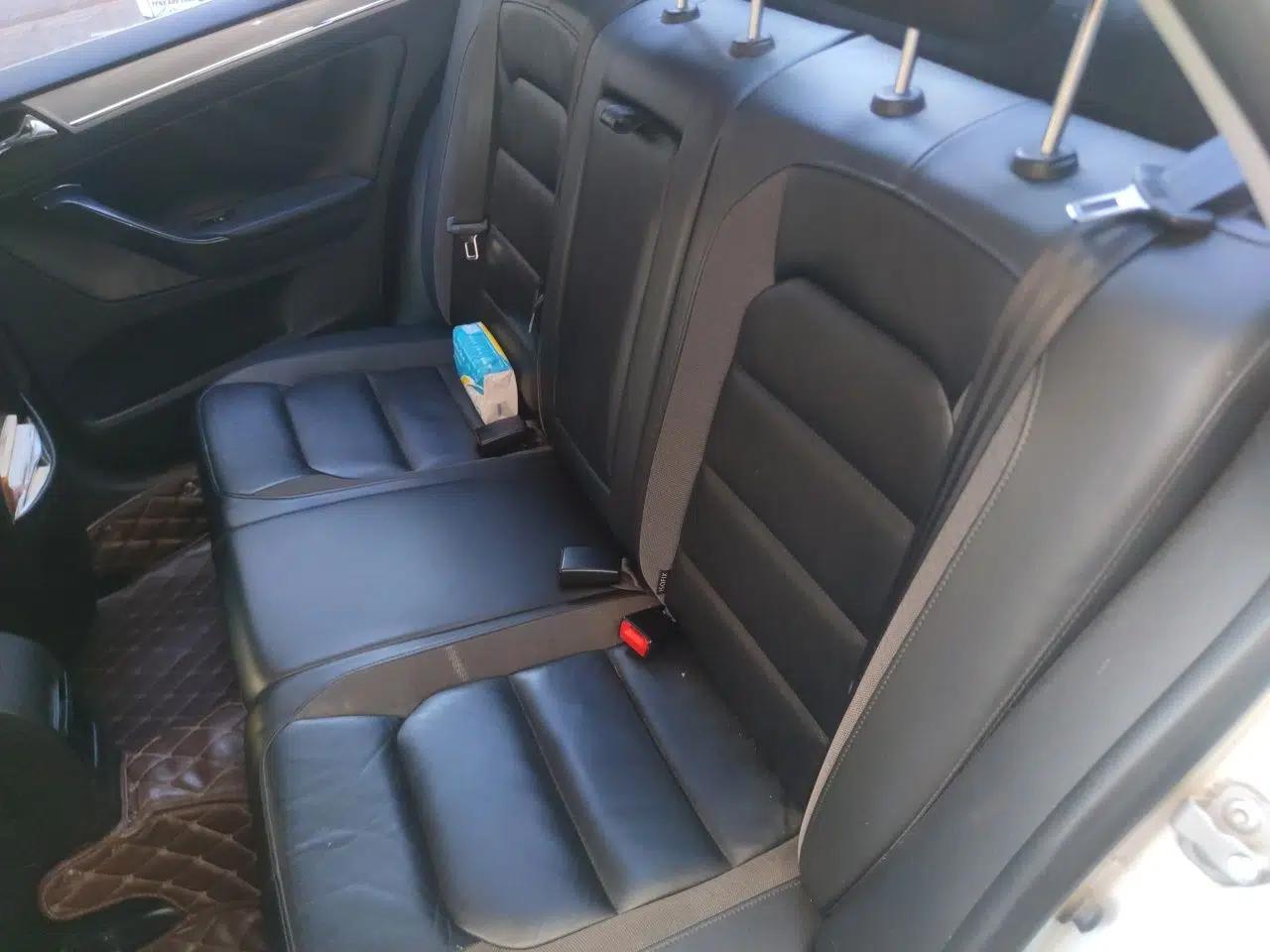 Volkswagen Bora 2015 Zhuihui Edition 1.6L Manual Comfort Model — миниатюра 17