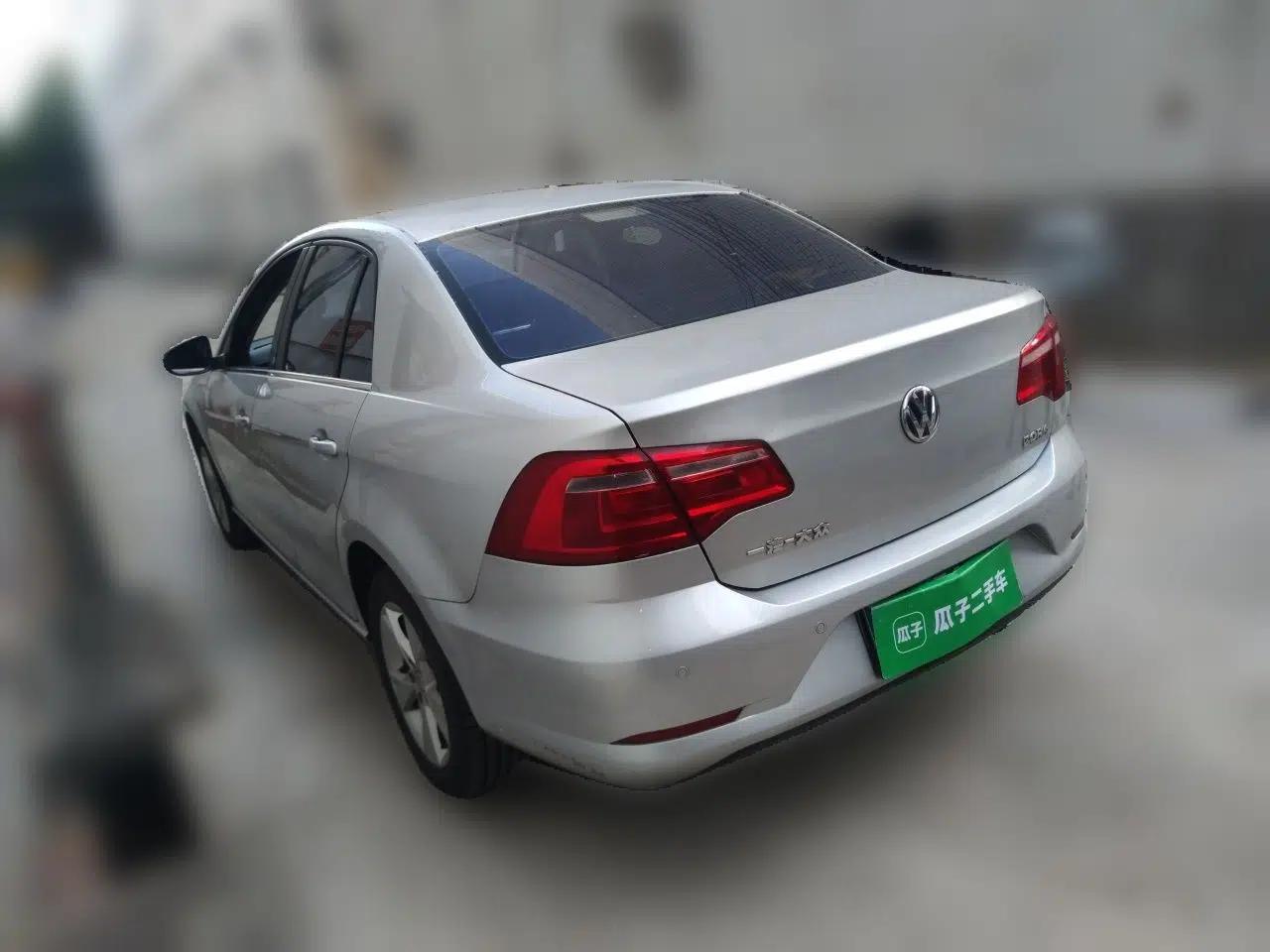 Volkswagen Bora 2015 Zhuihui Edition 1.6L Manual Comfort Model — миниатюра 4
