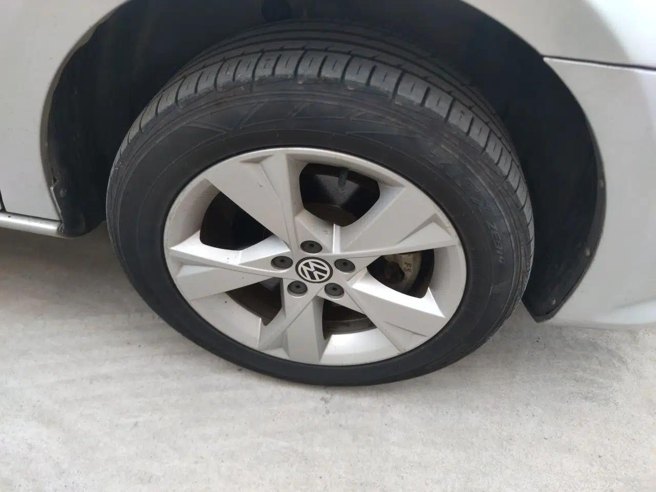 Volkswagen Bora 2015 Zhuihui Edition 1.6L Manual Comfort Model — миниатюра 8