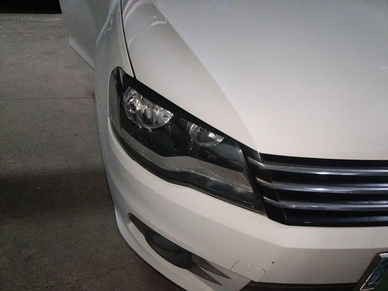 Volkswagen Bora 2013 1.6L Manual Comfort Model — миниатюра 7