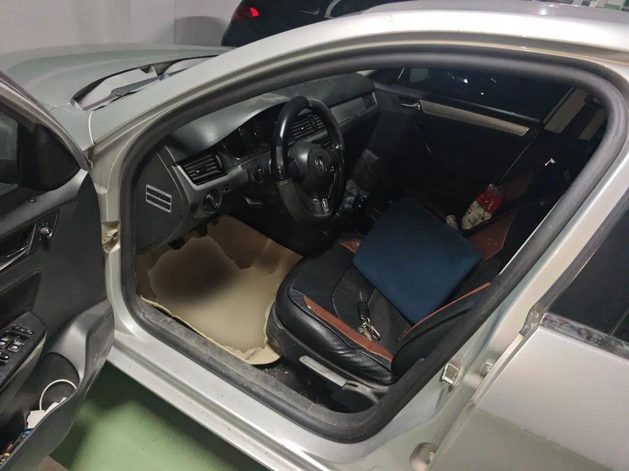 Volkswagen Bora 2014 1.6L Manual Fashion Edition — миниатюра 16