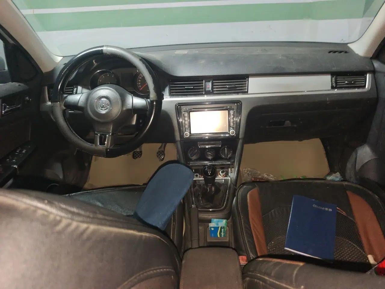 Volkswagen Bora 2014 1.6L Manual Fashion Edition — миниатюра 9