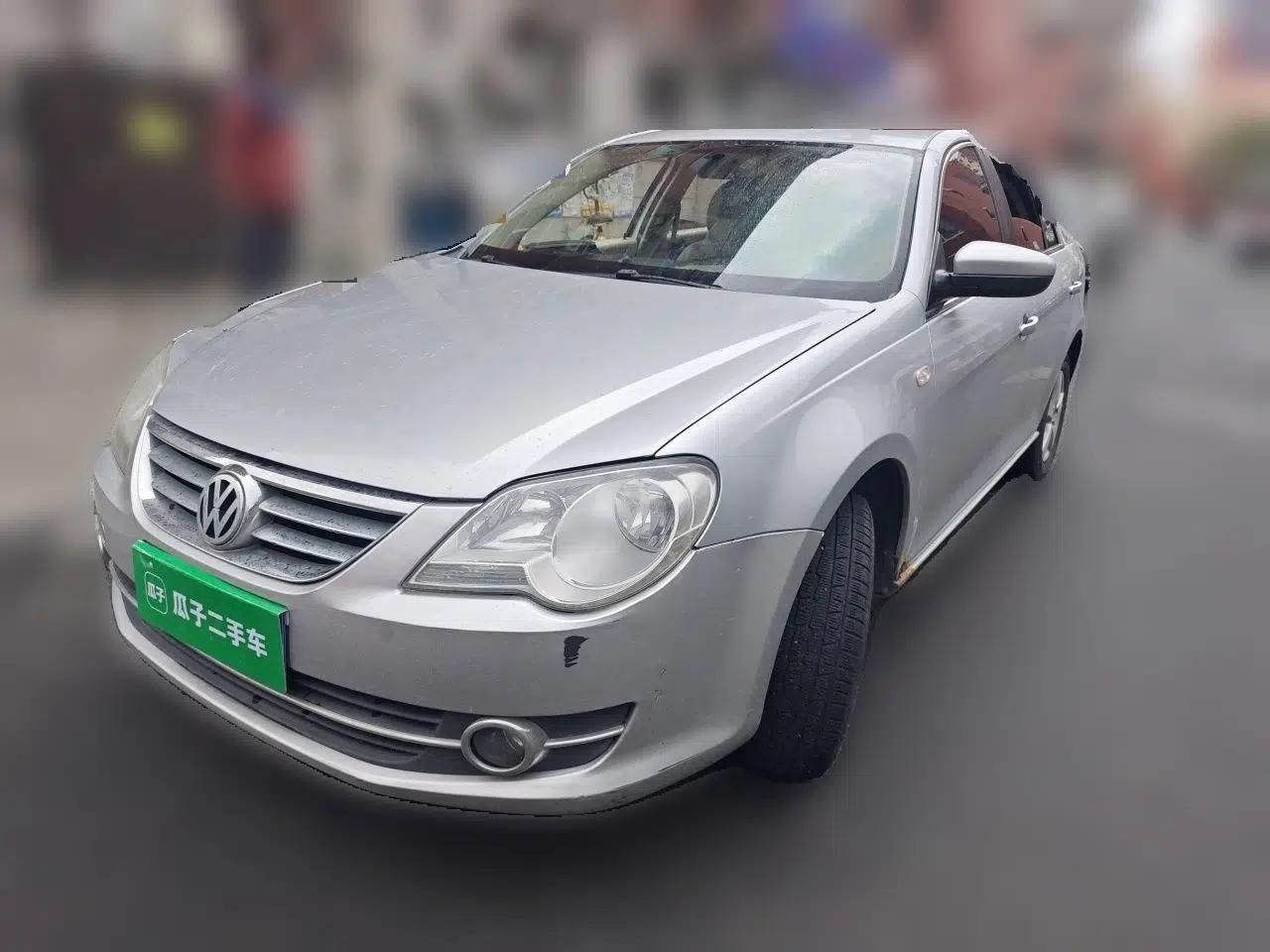 Volkswagen Bora 2011 1.6L Manual Fashion Edition — миниатюра 1