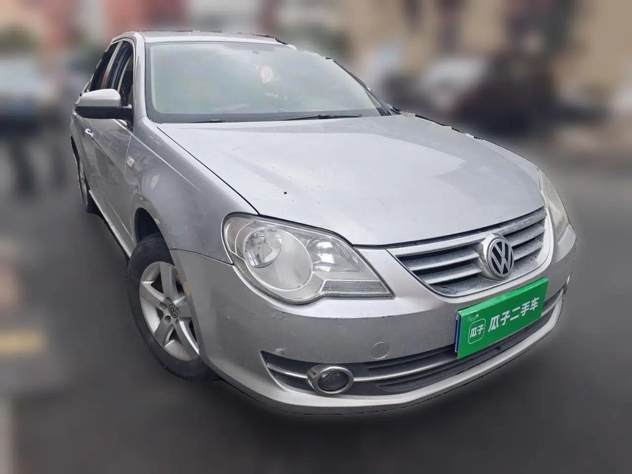 Volkswagen Bora 2011 1.6L Manual Fashion Edition — миниатюра 3