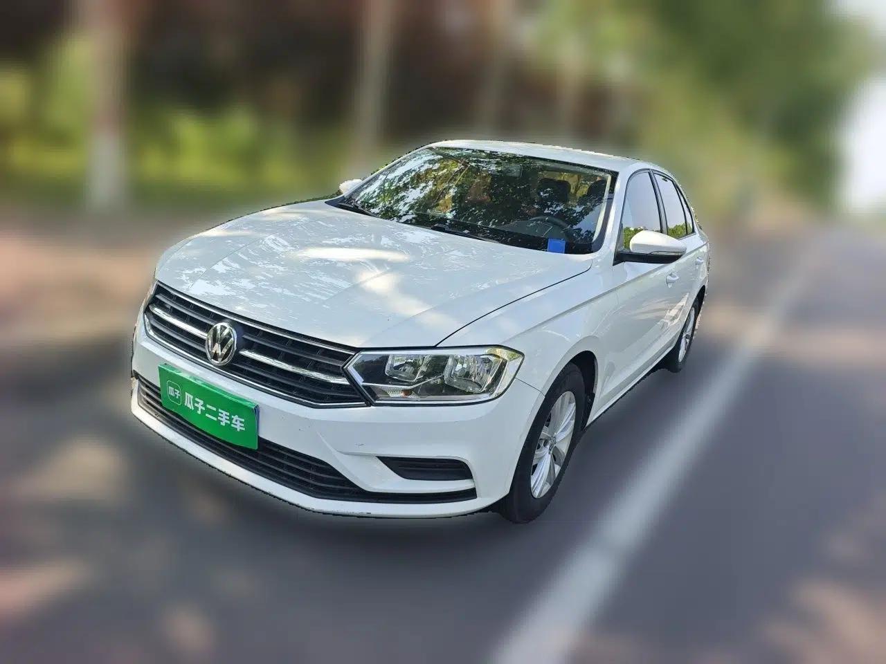Volkswagen Bora 2016 1.6L Automatic Fashion Model — миниатюра 1