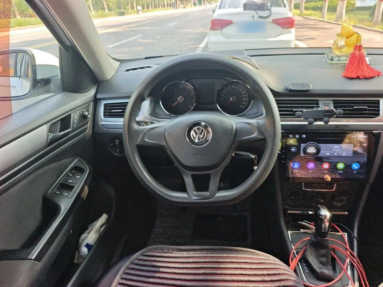 Volkswagen Bora 2016 1.6L Automatic Fashion Model — миниатюра 10