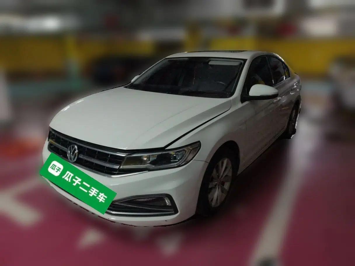 Volkswagen Bora 2020 1.5L Automatic Comfort Model — миниатюра 1