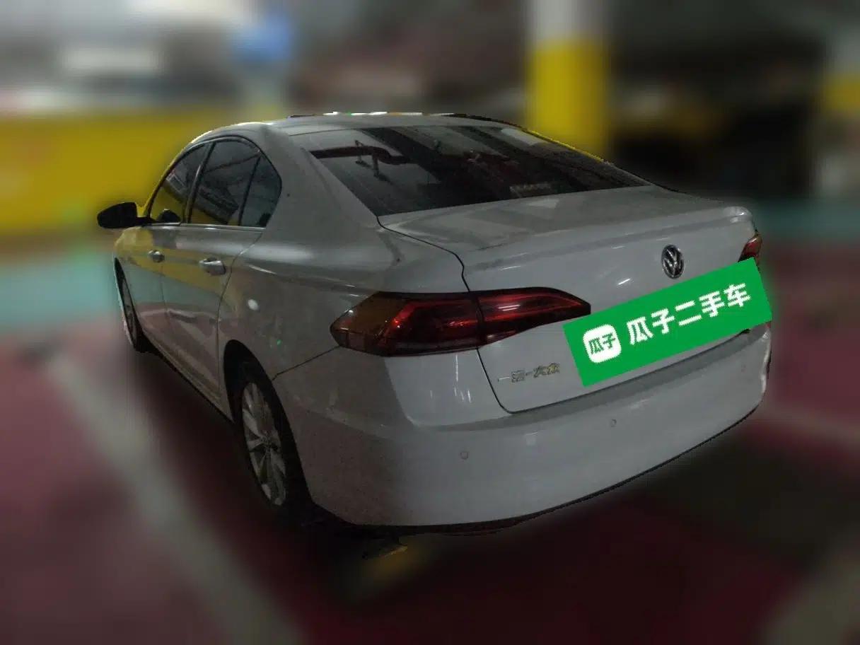 Volkswagen Bora 2020 1.5L Automatic Comfort Model — миниатюра 4