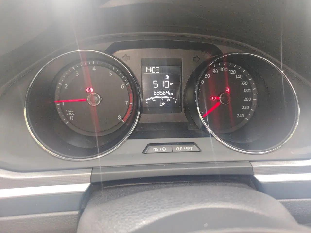 Volkswagen Bora 2019 Bora Legend 1.5L Manual Fashion Edition China VI Standard — миниатюра 9