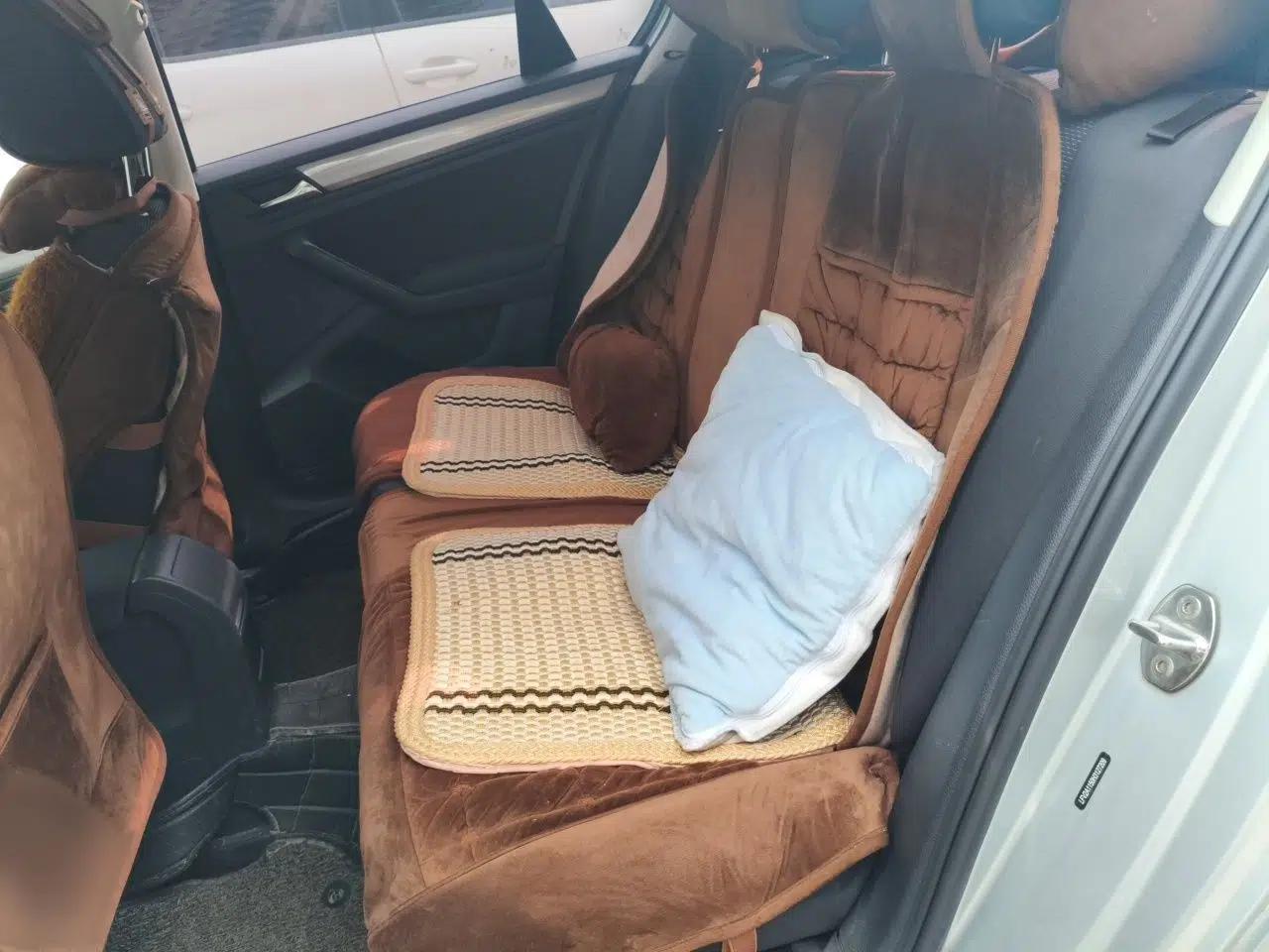 Volkswagen Bora 2017 1.6L Manual Fashion Model — миниатюра 20