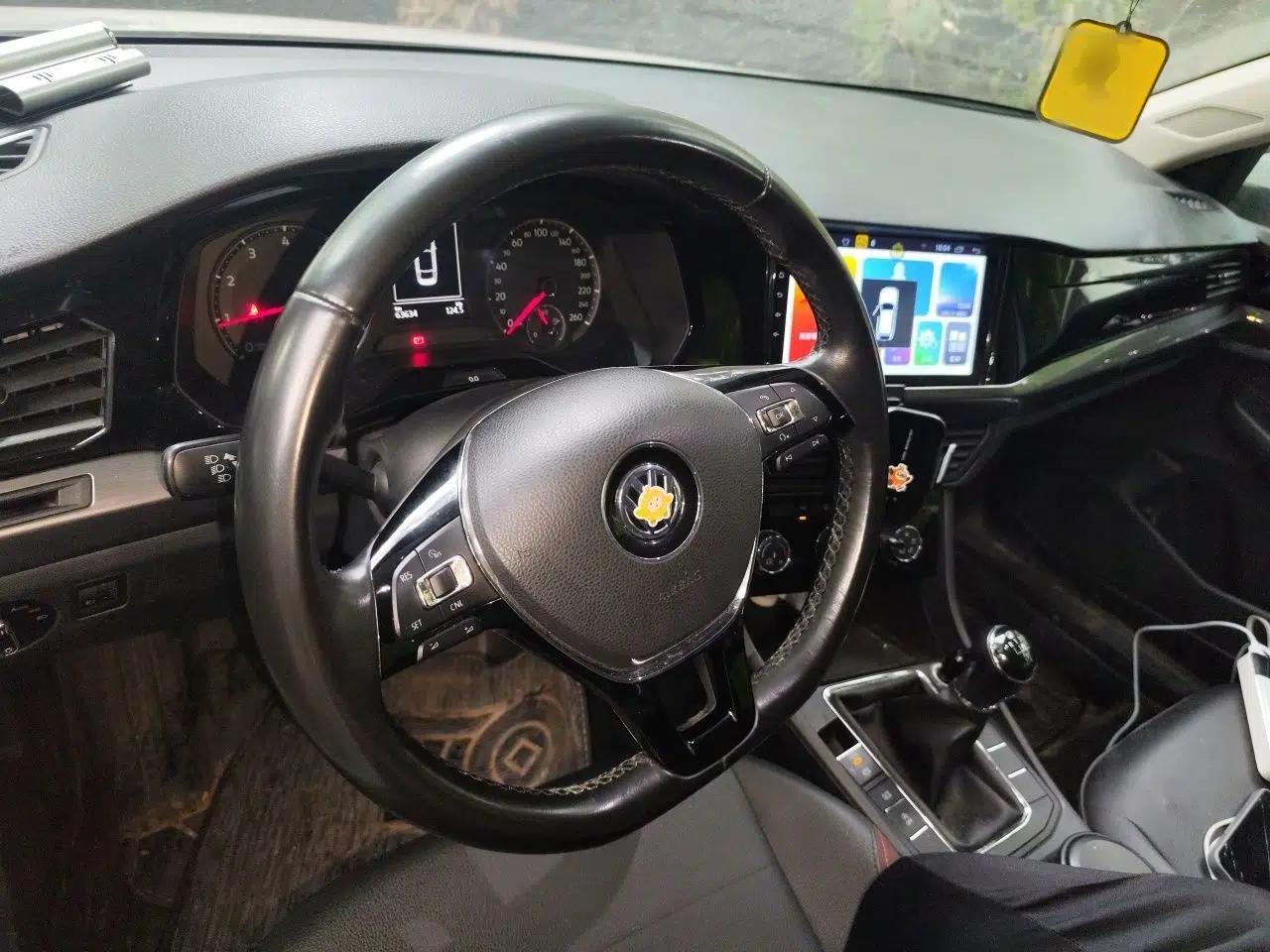 Volkswagen Bora 2019 Revised Version 1.5L Manual Comfort Type China V Standard — миниатюра 10