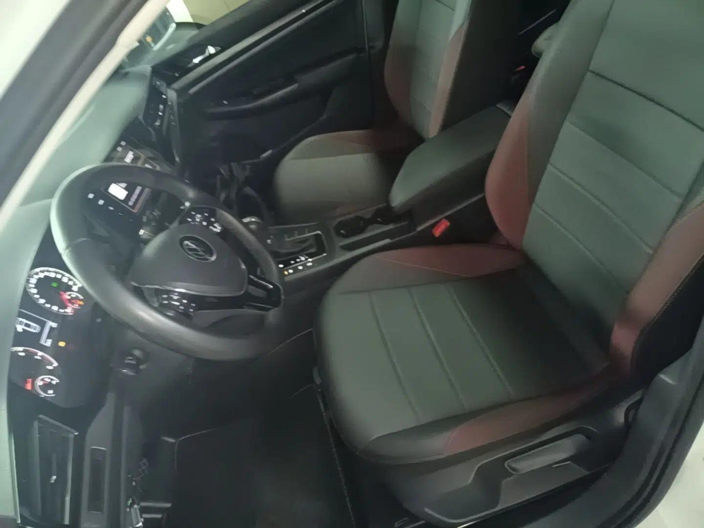 Volkswagen Bora 2021 1.5L Automatic Comfort Smart Connect Edition — миниатюра 17