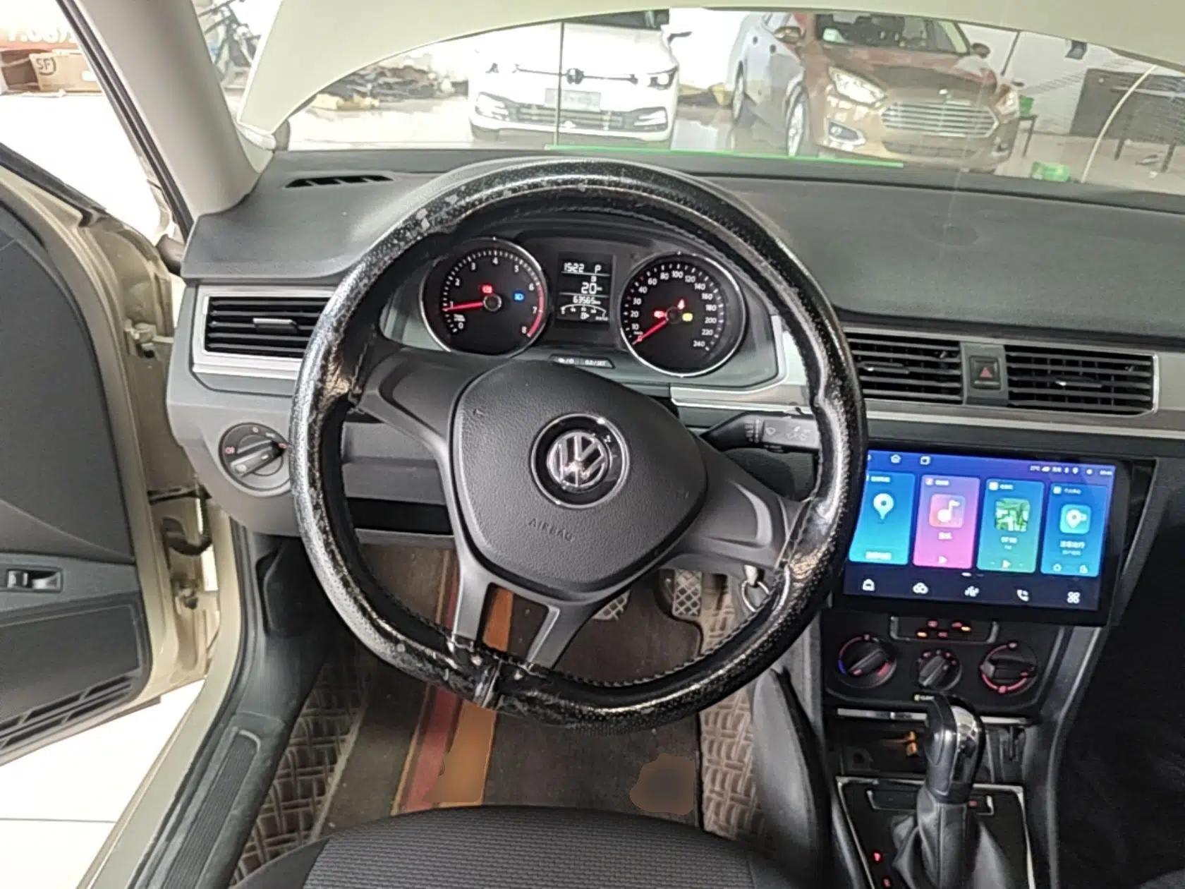 Volkswagen Bora 2018 1.5L Automatic Fashion Model — миниатюра 13