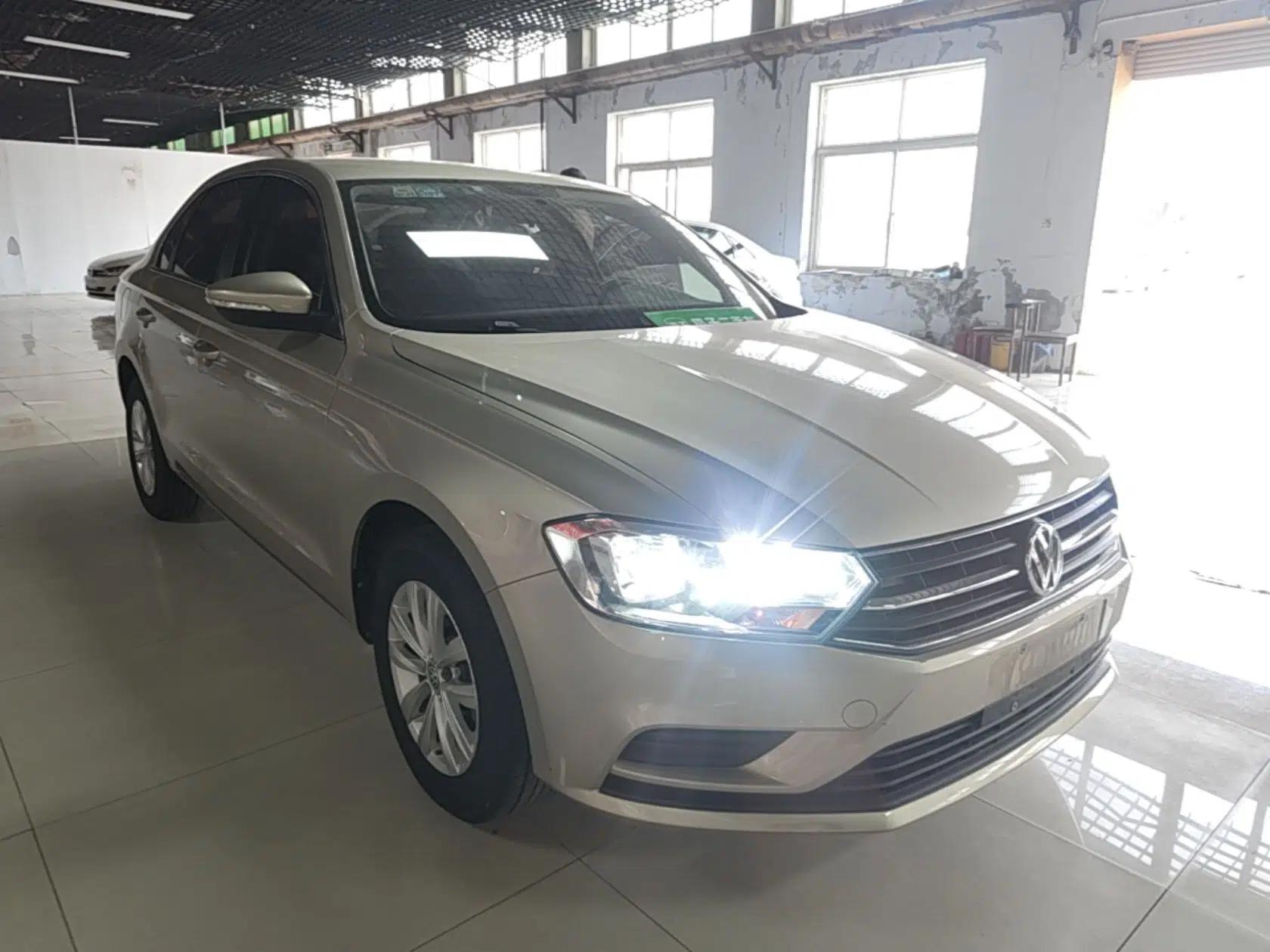 Volkswagen Bora 2018 1.5L Automatic Fashion Model — миниатюра 3