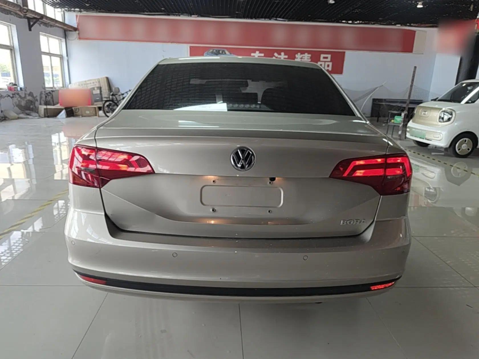Volkswagen Bora 2018 1.5L Automatic Fashion Model — миниатюра 5