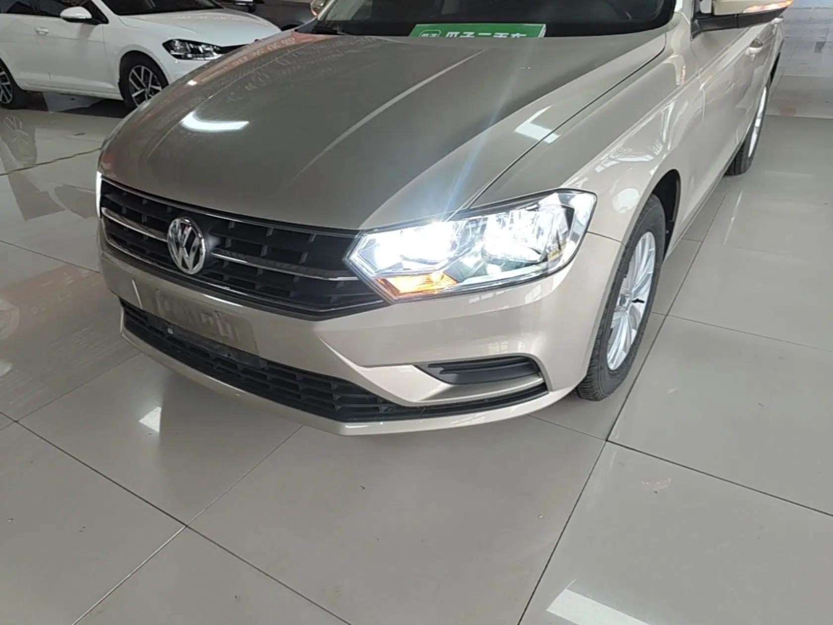 Volkswagen Bora 2018 1.5L Automatic Fashion Model — миниатюра 8