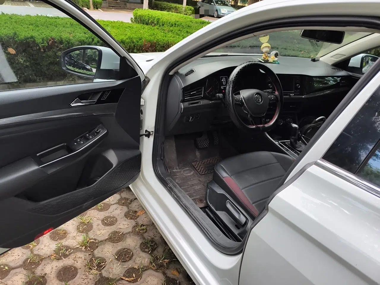 Volkswagen Bora 2019 Revised Version 1.5L Automatic Elite Edition China VI Standard — миниатюра 16