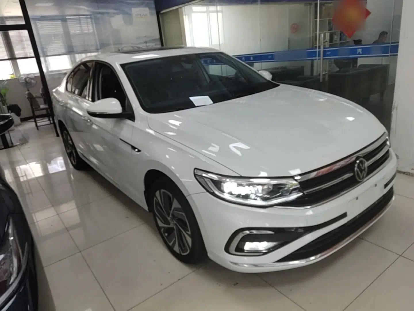 Volkswagen Bora 2023 300TSI DSG Prestige Edition — миниатюра 12