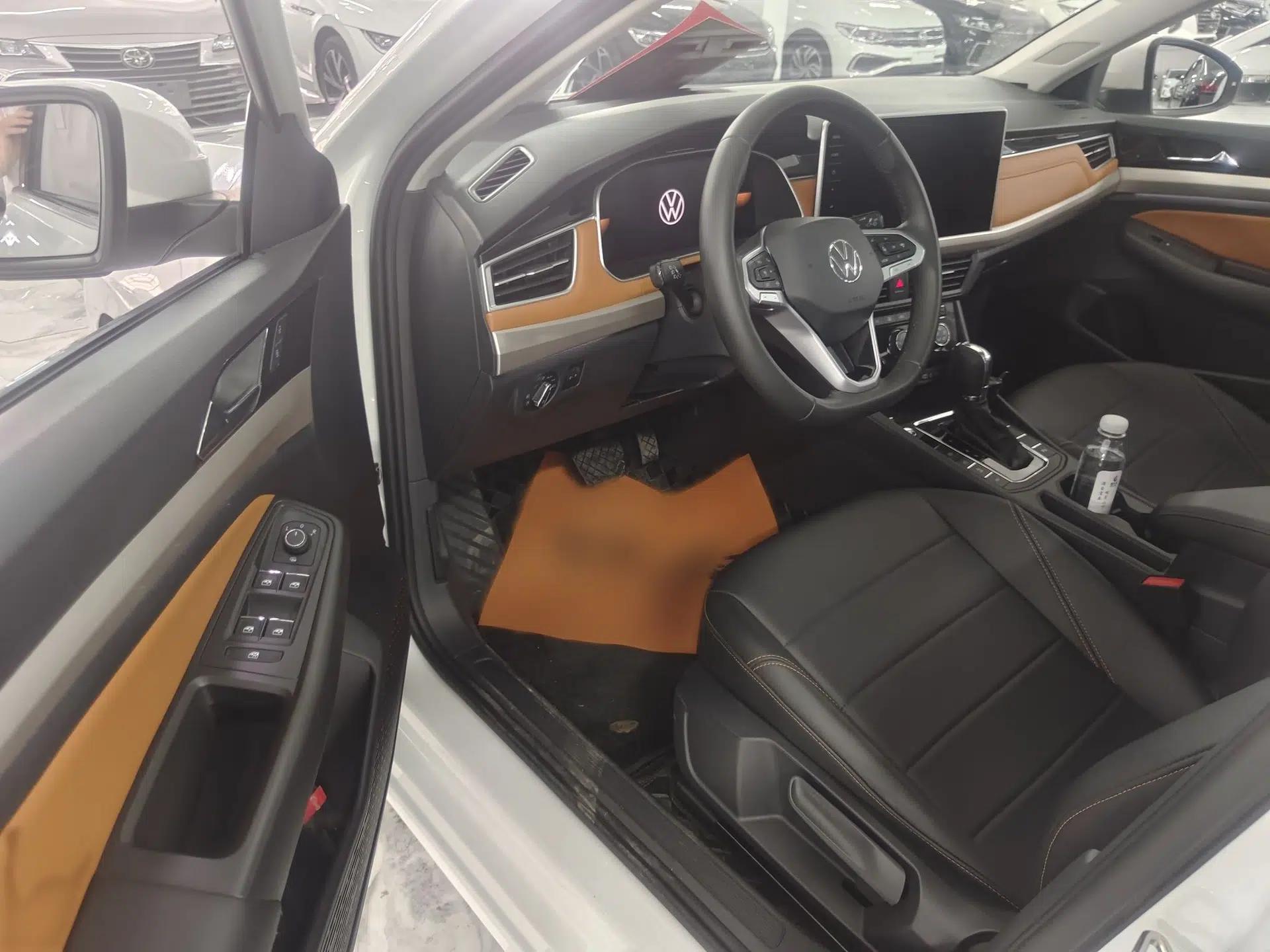 Volkswagen Bora 2024 280TSI DSG Comfort Edition — миниатюра 11