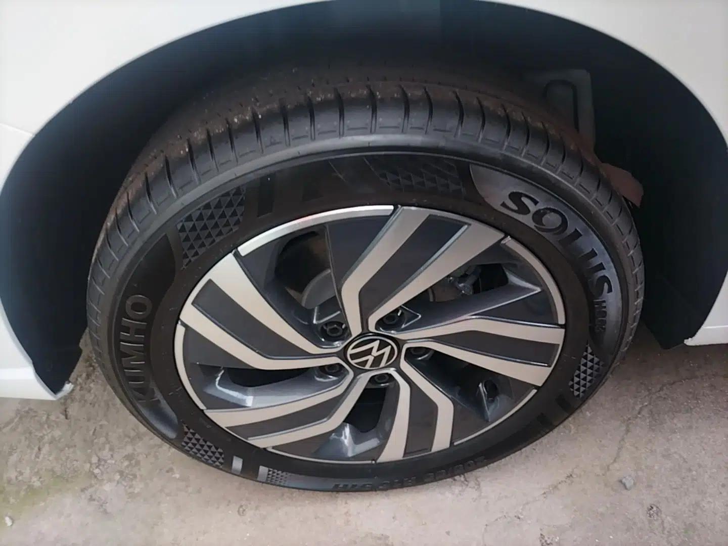 Volkswagen Bora 2026 200TSI DSG Yuexing Navigation Edition — миниатюра 11
