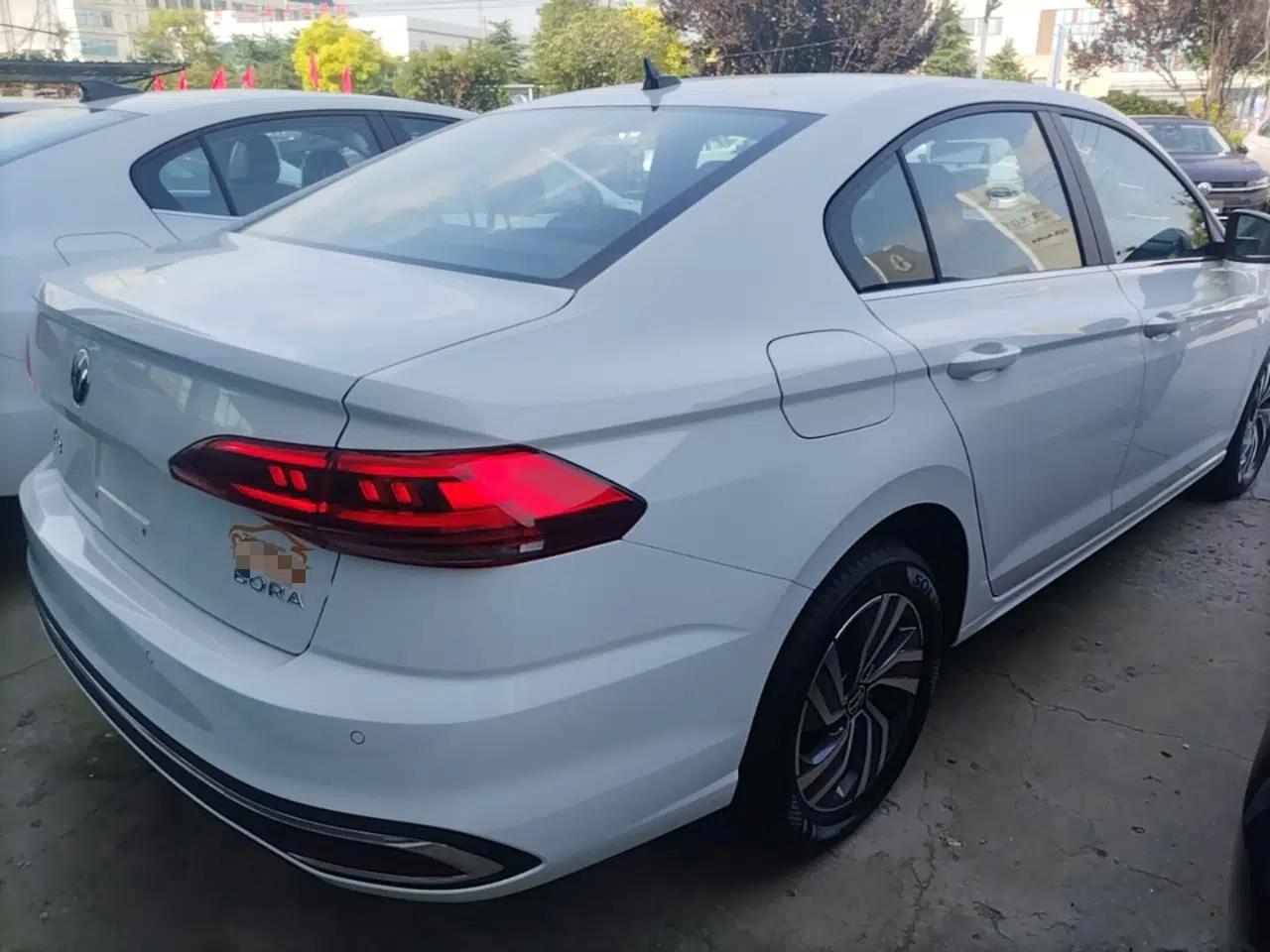 Volkswagen Bora 2026 200TSI DSG Yuexing Navigation Edition — миниатюра 6