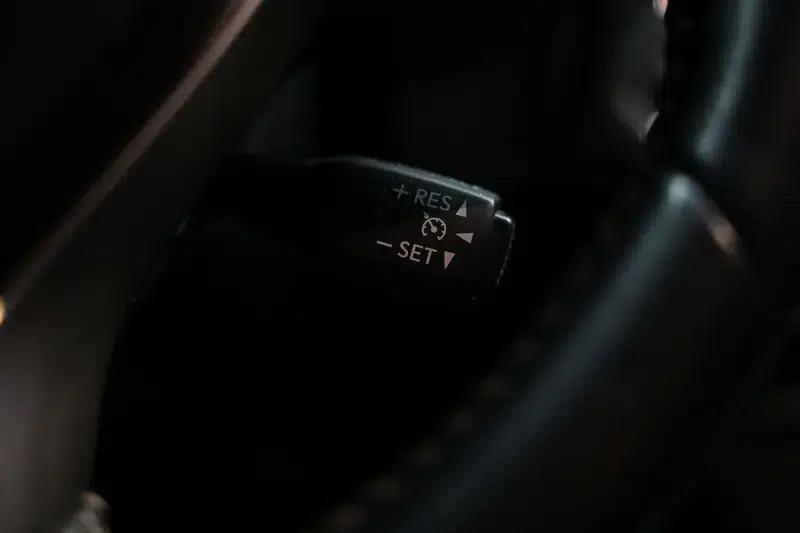 Lexus ES 2015 200 Comfort Edition — миниатюра 22