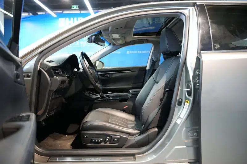 Lexus ES 2015 200 Comfort Edition — миниатюра 23