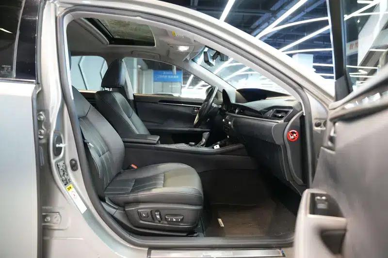 Lexus ES 2015 200 Comfort Edition — миниатюра 24