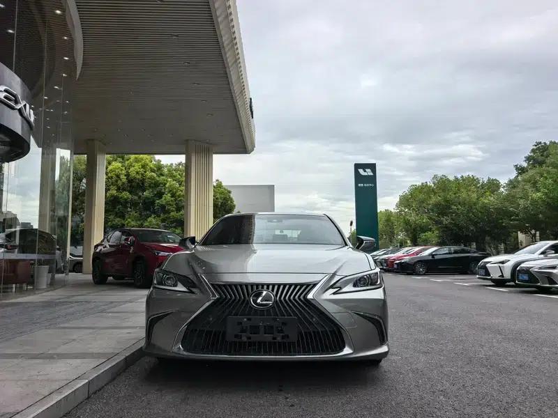Lexus ES 2020 200 Premium Edition (China VI Emission Standard) — миниатюра 2