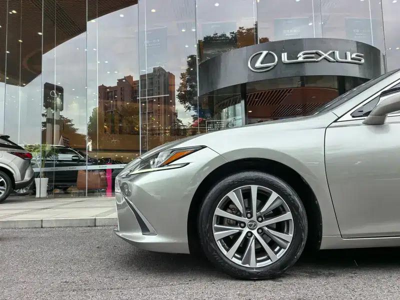 Lexus ES 2020 200 Premium Edition (China VI Emission Standard) — миниатюра 10