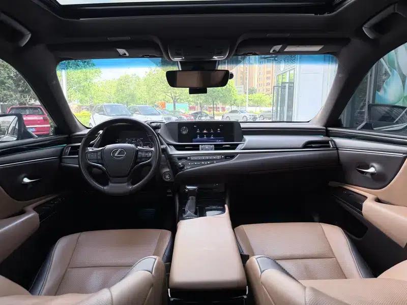 Lexus ES 2018 200 Premium Edition (China VI Emission Standard) — миниатюра 8