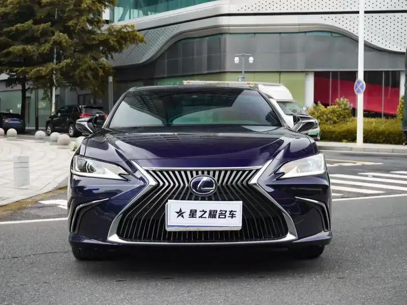 Lexus ES 2020 300h Premium Edition (China V Emission Standard) — миниатюра 2