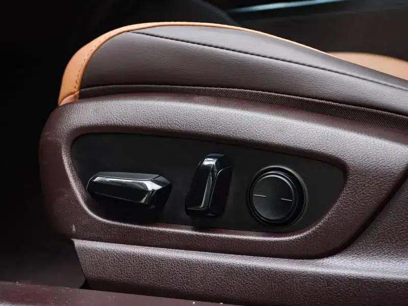 Lexus ES 2020 300h Premium Edition (China V Emission Standard) — миниатюра 13
