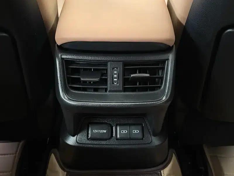 Lexus ES 2022 300h Premium Edition — миниатюра 10