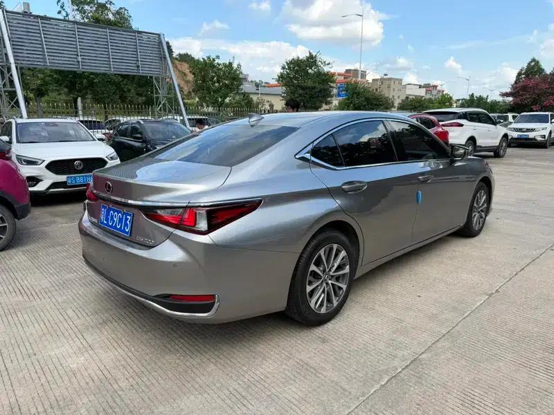 Lexus ES 2022 200 Premium Edition — миниатюра 5