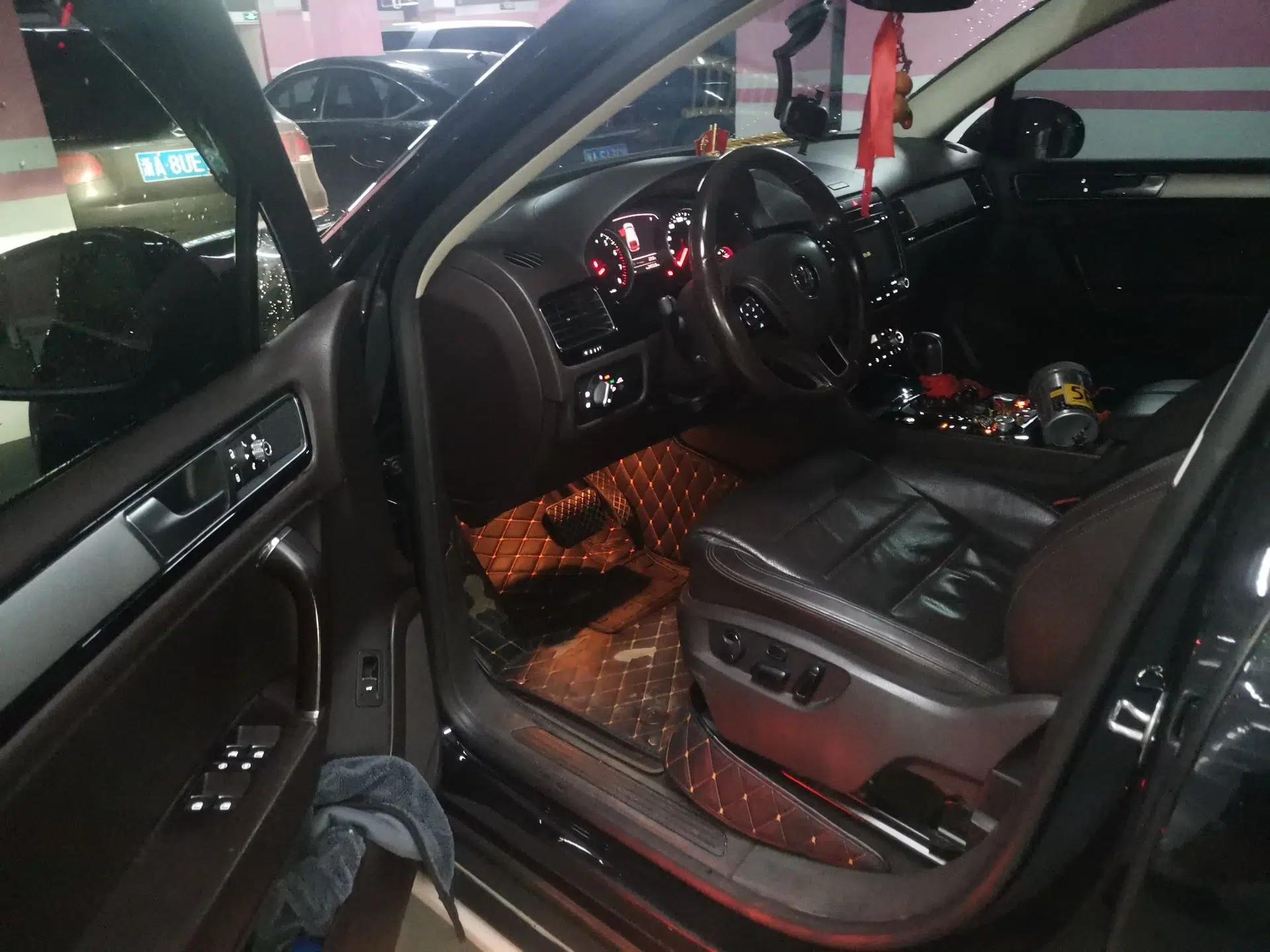 Volkswagen Touareg 2016 3.0 TSI Standard Version — миниатюра 16