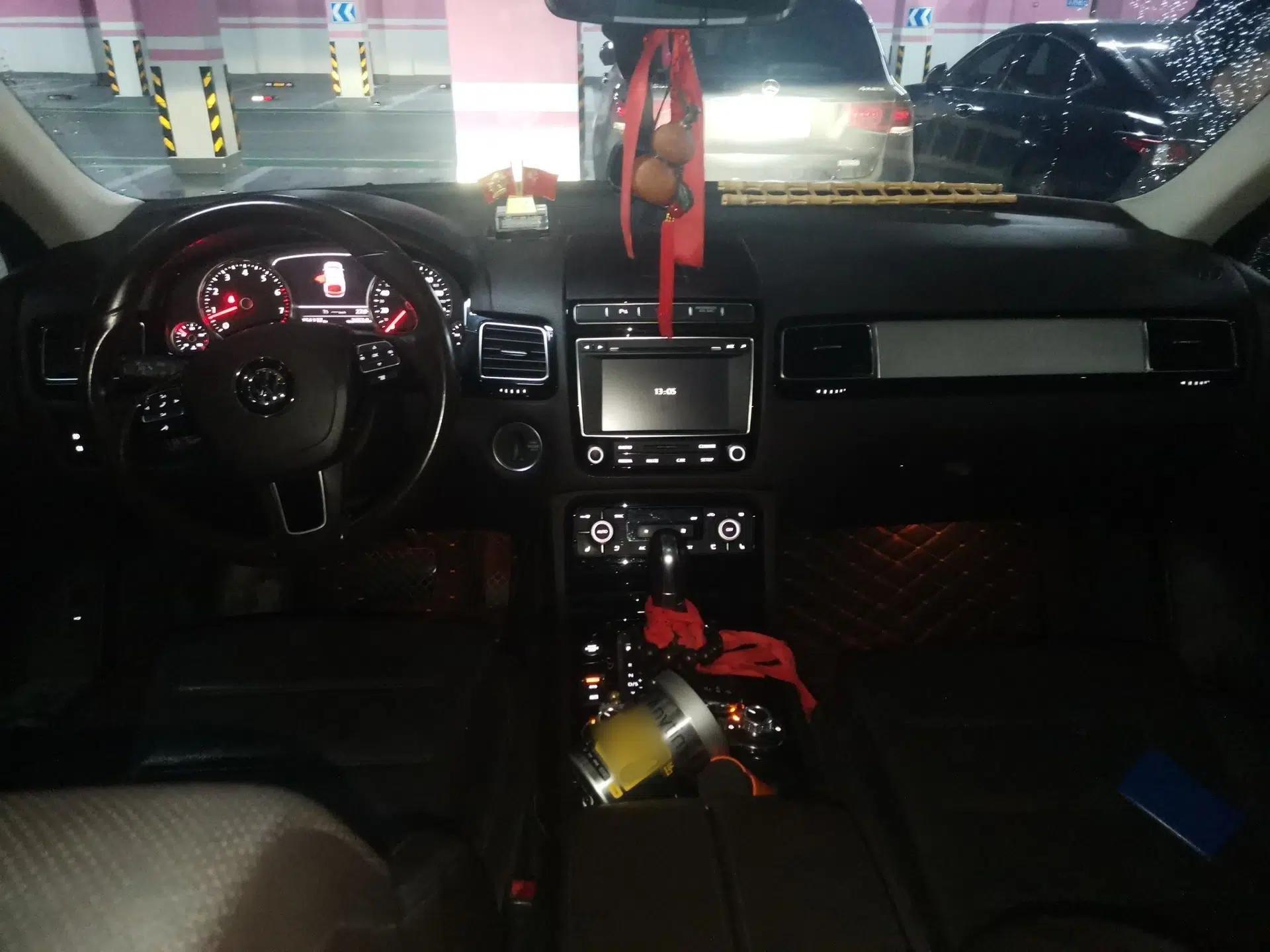 Volkswagen Touareg 2016 3.0 TSI Standard Version — миниатюра 9