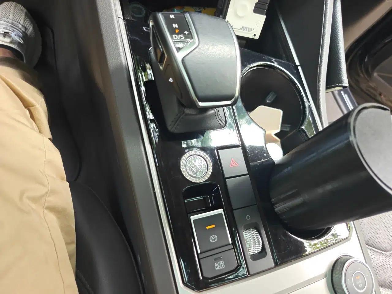 Volkswagen Touareg 2020 2.0 TSI RuiShang Edition China VI Standard — миниатюра 14