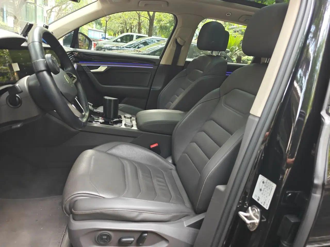 Volkswagen Touareg 2020 2.0 TSI RuiShang Edition China VI Standard — миниатюра 15