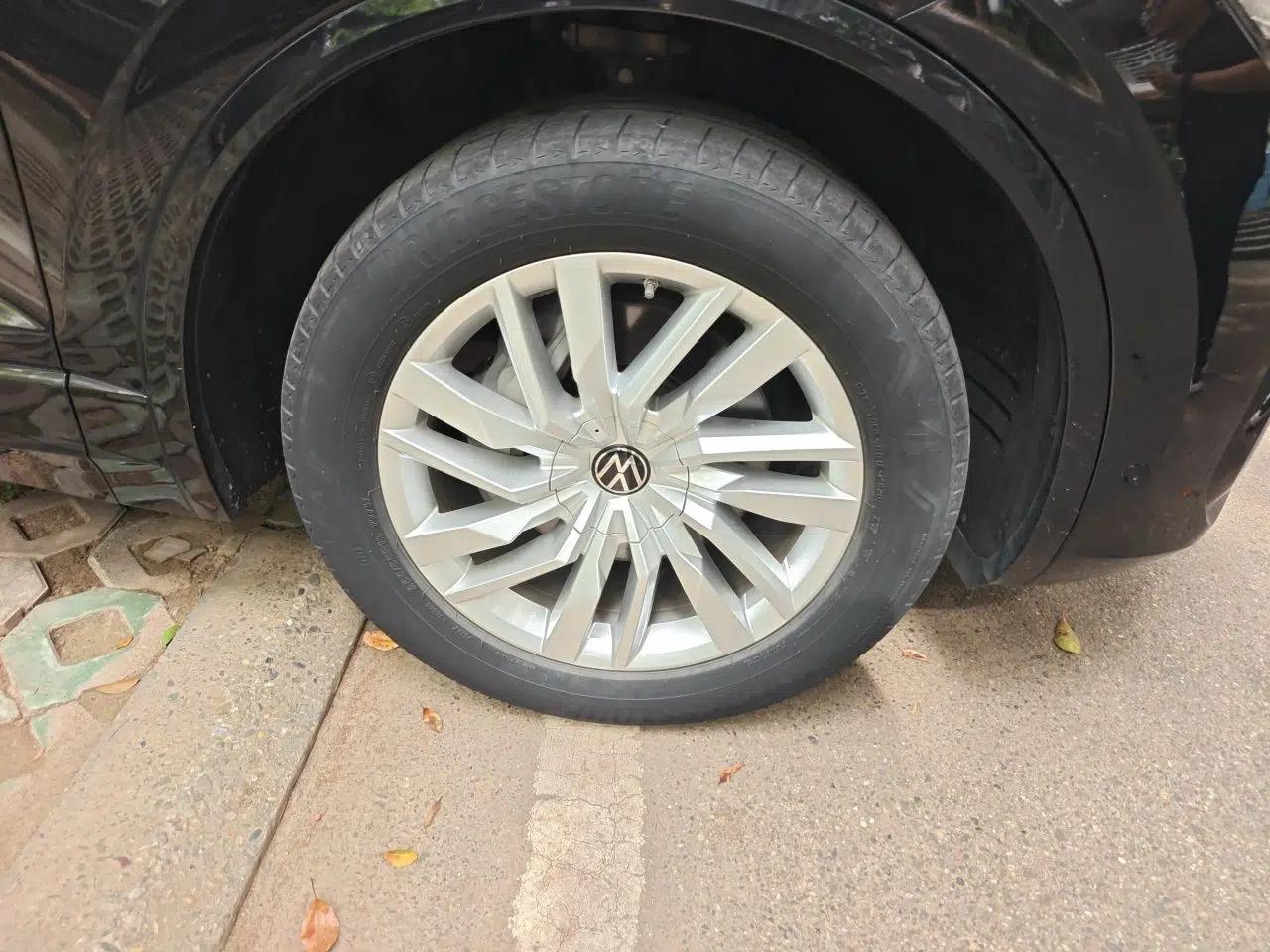 Volkswagen Touareg 2020 2.0 TSI RuiShang Edition China VI Standard — миниатюра 8