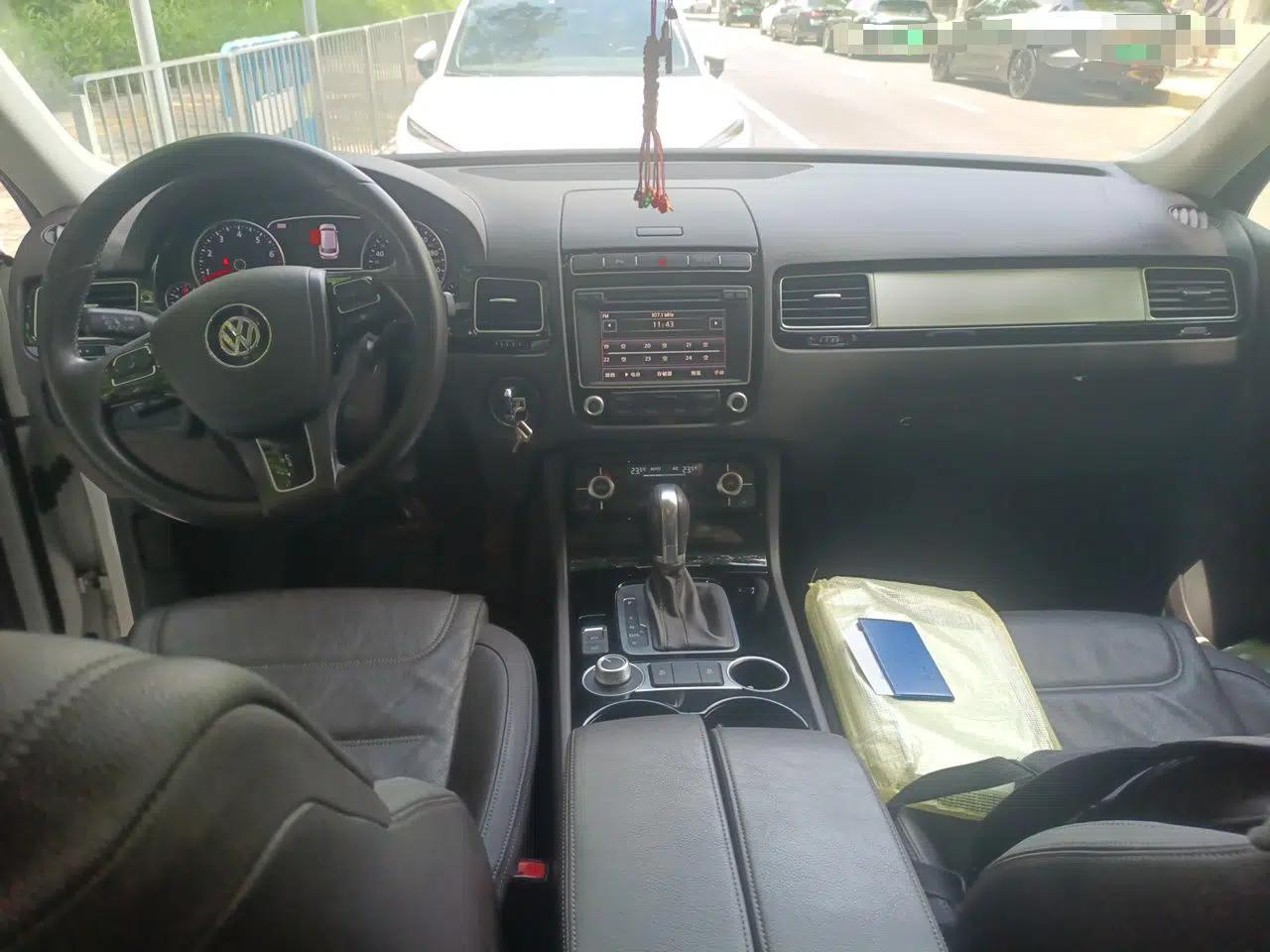 Volkswagen Touareg 2016 3.0 TSI Standard Version — миниатюра 18