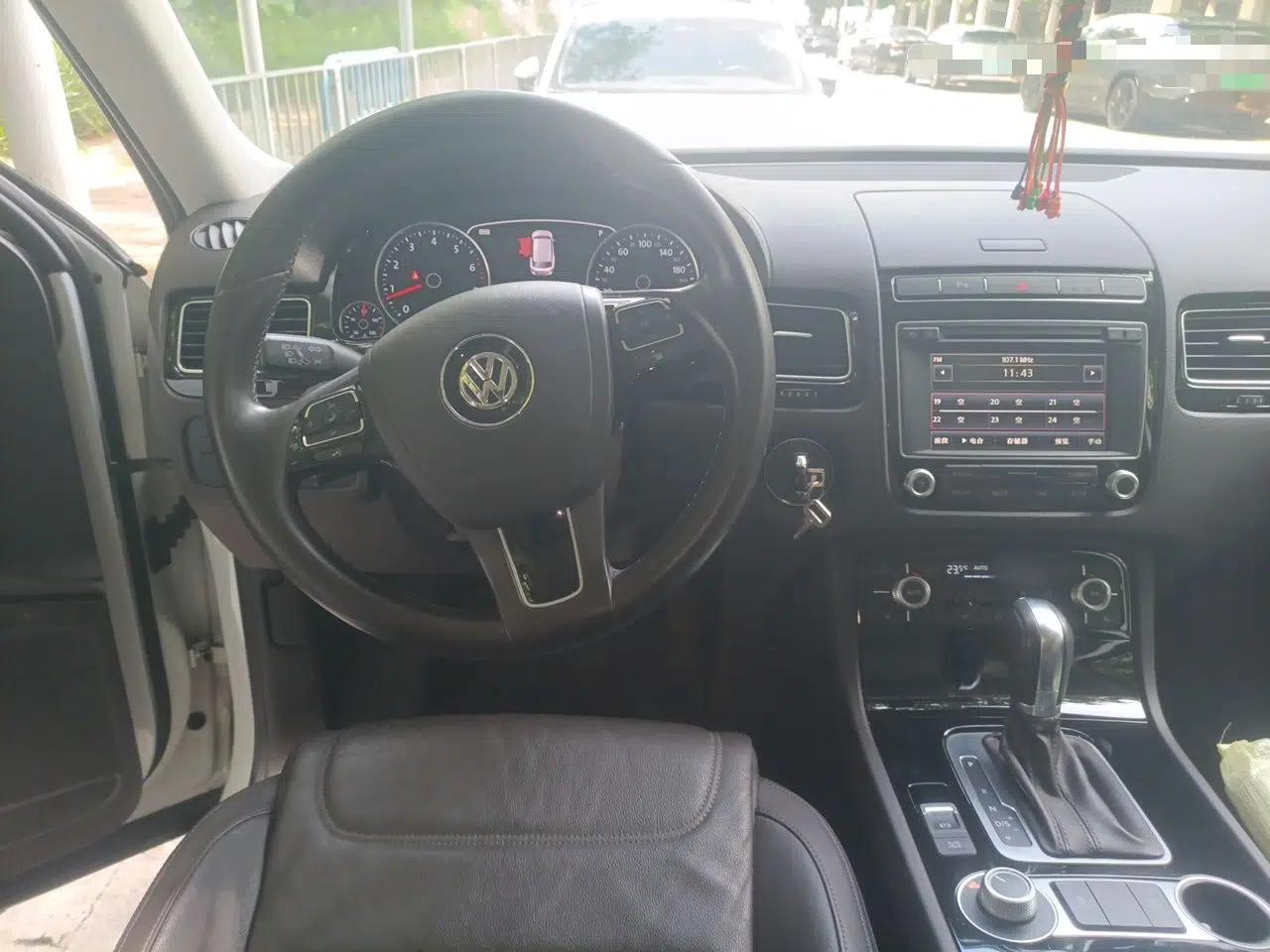 Volkswagen Touareg 2016 3.0 TSI Standard Version — миниатюра 9