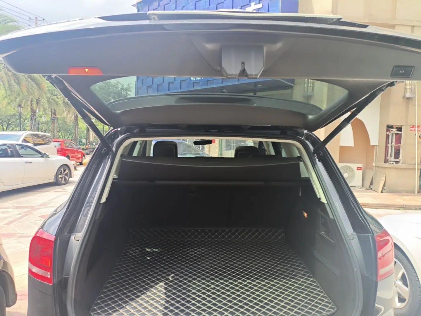 Volkswagen Touareg 2017 3.0 TSI Touareg Edition — миниатюра 22