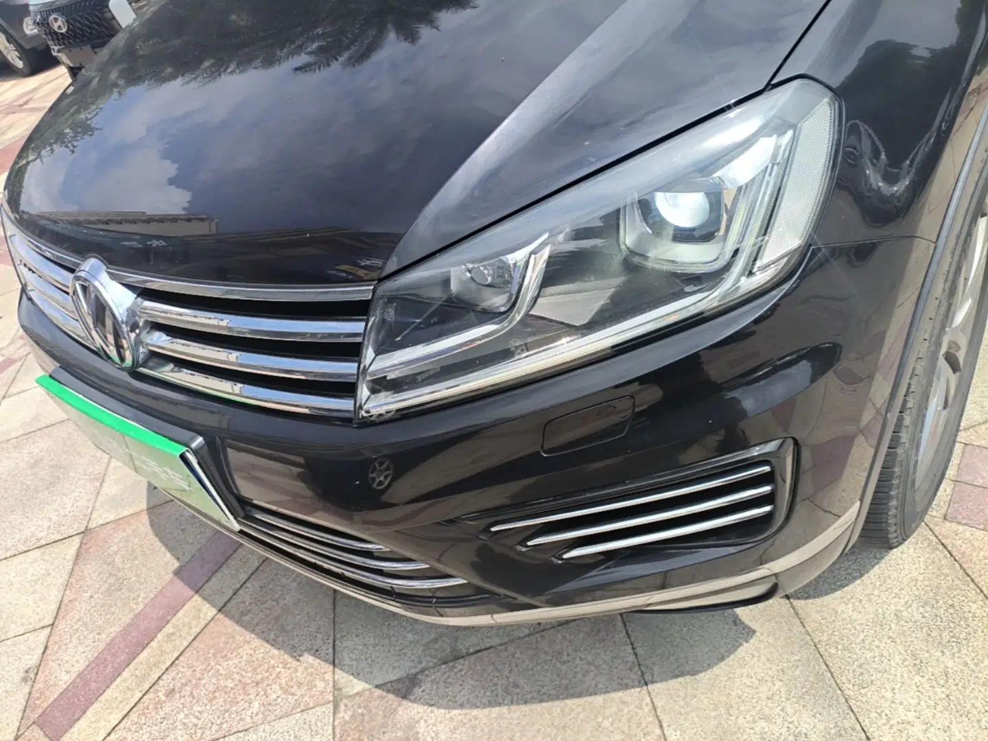 Volkswagen Touareg 2017 3.0 TSI Touareg Edition — миниатюра 8