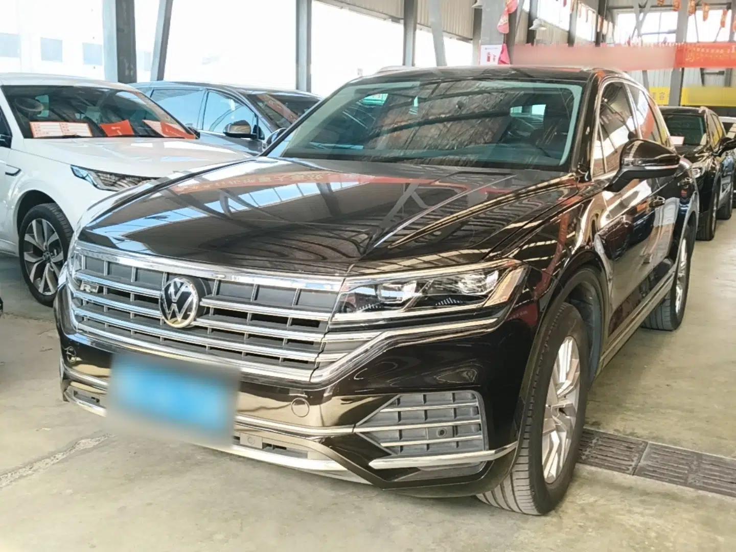 Volkswagen Touareg 2021 2.0 TSI Ruiyi Edition — миниатюра 1