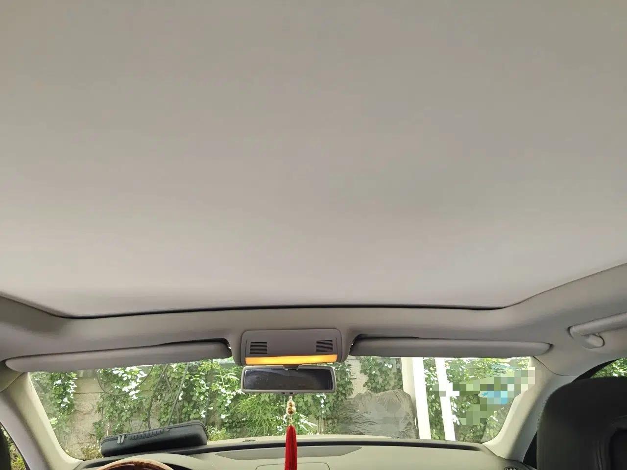 Volkswagen Touareg 2011 3.0 TSI Comfort Version — миниатюра 18