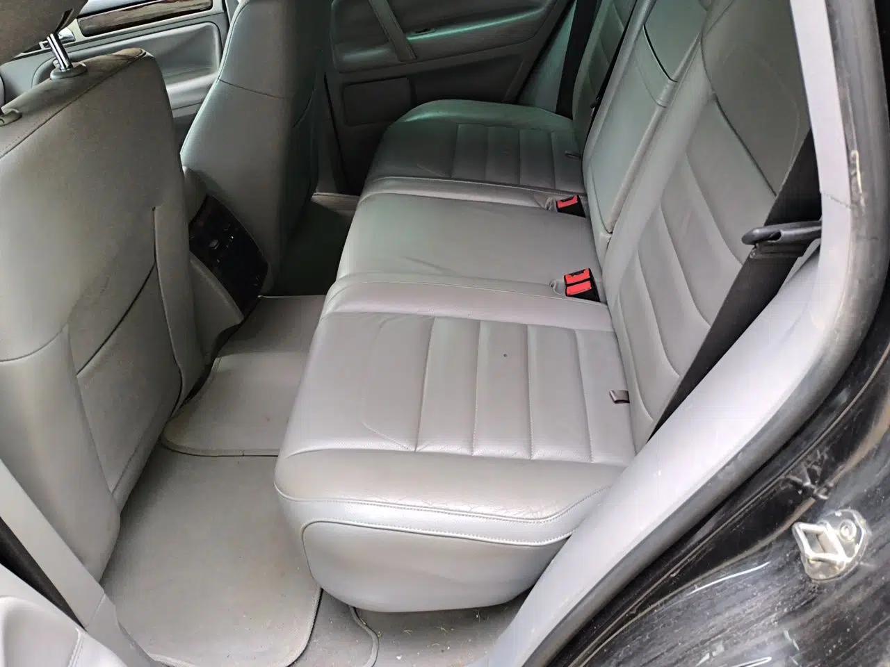 Volkswagen Touareg 2010 3.6 Limited Luxury Edition — миниатюра 17