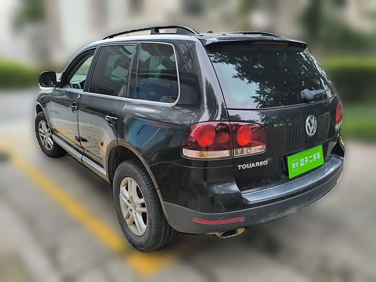 Volkswagen Touareg 2010 3.6 Limited Luxury Edition — миниатюра 4